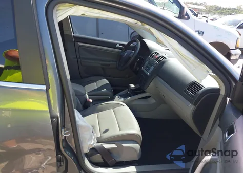 2007 Volkswagen Jetta Wolfsburg Edition from USA, damaged, VIN 3VWEG81K87M184446